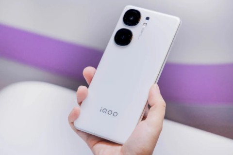 Инсайды #3392: CMF Phone (1), Xiaomi Mix Flip и Mix Fold 4, iQOO Neo 9s Pro и vivo X100s3