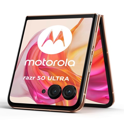 Складной Motorola Razr 50 Ultra с увеличенным экраном показали на рендерах5